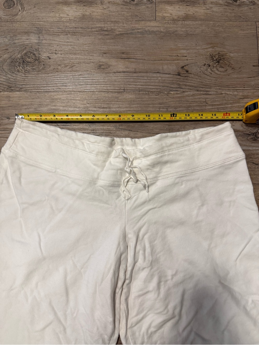 Rue21 White Terry Drawstring Capris Vintage Y2K - Picture 2 of 7